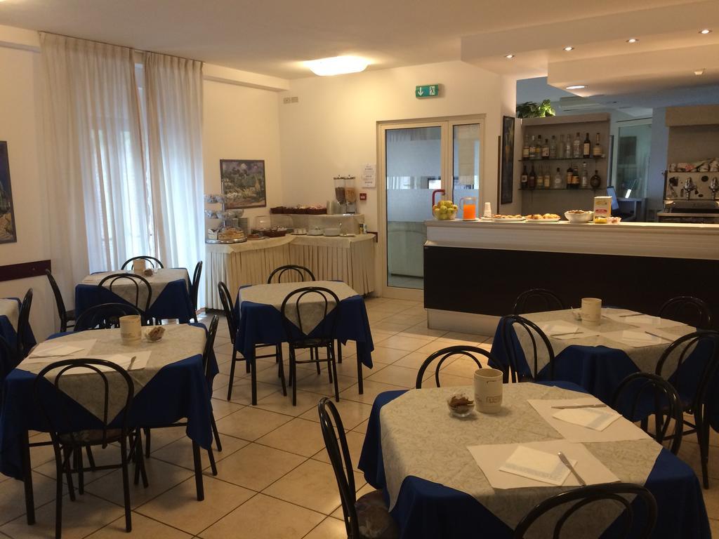 Hotel Abamar Rimini Zewnętrze zdjęcie